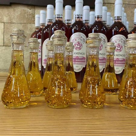 Apartmani Bojeresku 네고틴 외부 사진